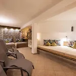 Zirbenglueck- Wellness Inklusive Фульпмес